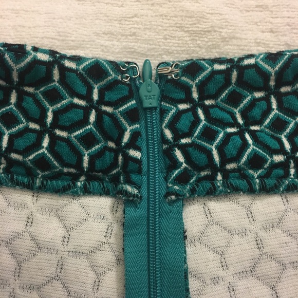 Loft Tiled Jacquard Mini Skirt - Picture 7 of 8